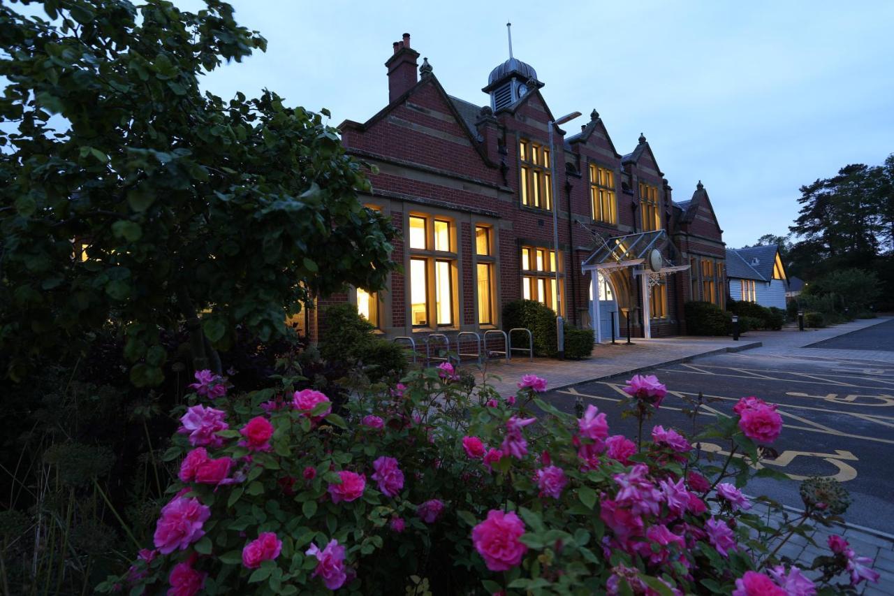 St Mary'S Inn Морпет Екстериор снимка